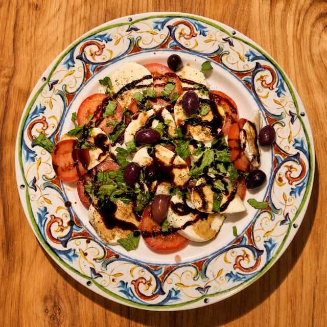 Mozzarella Caprese.